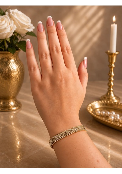 Gizovia Gold Renk Çok Sıralı Zincir Detaylı Kadın Bileklik Altın
