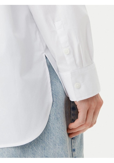 Calvin Klein Kadın Rahat Kalıp Cep Detaylı Pamuklu Uzun Kollu Beyaz Gömlek Lv047c143g-yaa-8524 Beyaz Calvin Klein Kadın Rahat Kalıp Cep Detaylı Pamuklu Uzun Kollu Beyaz Gömlek Lv047c143g-yaa-8524 Beyaz