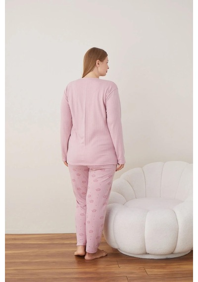 Boyraz Lindros Kadın Pamuklu Düğme Yaka Raporlu İnterlok Battal Pijama Takımı 05111 - 1 Adet Gülkurusu Boyraz Lindros Kadın Pamuklu Düğme Yaka Raporlu İnterlok Battal Pijama Takımı 05111 - 1 Adet Gülkurusu