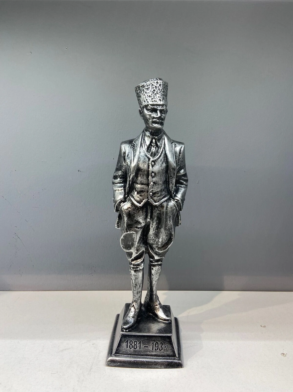 Dekoratif Polyester Atatürk Heykeli 48 Cm Gümüş-eskitme