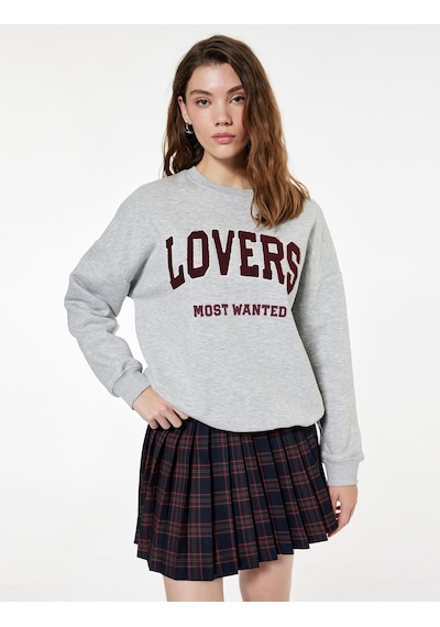 Koton Uzun Kollu Bisiklet Yaka Peluş Aplike Detaylı Baskılı Sweatshirt Gri Melanj 6wak10288ek Gri Melanj Koton Uzun Kollu Bisiklet Yaka Peluş Aplike Detaylı Baskılı Sweatshirt Gri Melanj 6wak10288ek Gri Melanj
