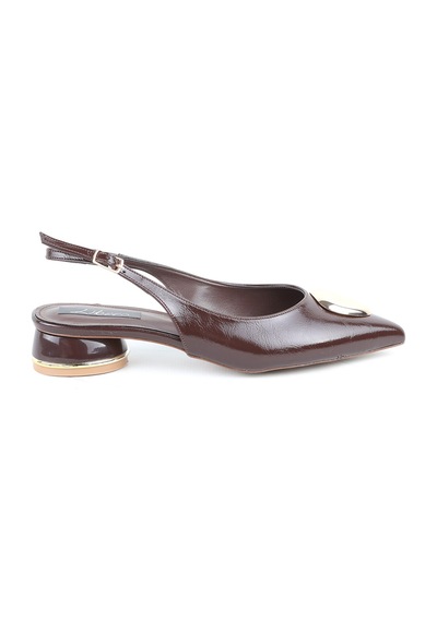 Libero L085.k2311 Parlak Rugan Arkası Açık Sivri Burun Metal Aksesuarlı Kısa Topuklu Kadın Slingback Ayakkabı Kahve Libero L085.k2311 Parlak Rugan Arkası Açık Sivri Burun Metal Aksesuarlı Kısa Topuklu Kadın Slingback Ayakkabı Kahve