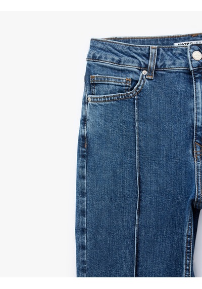 Koton Nervürlü Dar Kesim İspanyol Paça Denim Pantolon - Flare Jeans Orta İndigo 7wal40058md Koton Nervürlü Dar Kesim İspanyol Paça Denim Pantolon - Flare Jeans Orta İndigo 7wal40058md