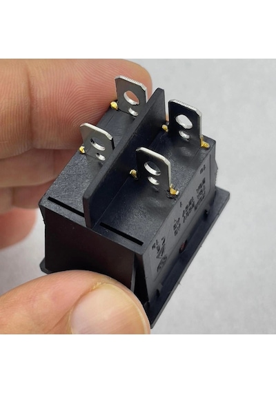 Ic-103 İkili Işıksız Anahtar 4p