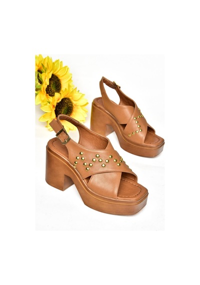 Fox Shoes S996121009 Taba Kalın Topuklu Kadın Sandalet Taba