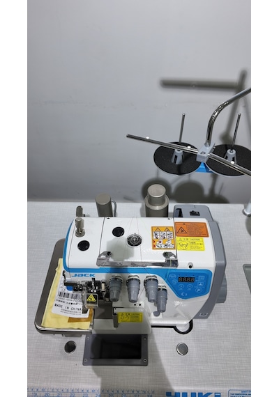 Jack C3-4 4 İplik Full Otomatik Overlok Makinası 5800 Devir Yok