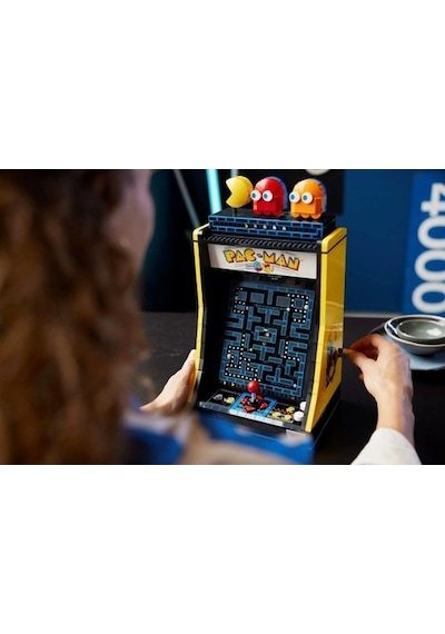 LEGO Icons 10323 Pac man Arcade 2651 Parça