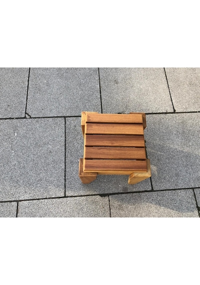 Iroko Ahşap Tabure (Suya Dayanıklı)