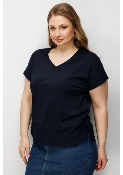 On Kadın Büyük Beden V Yaka Parçalı T-shirt 71476 Lacivert