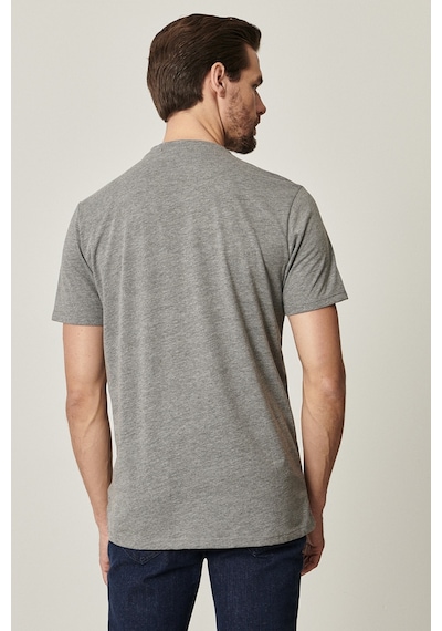 AC&Co / Altınyıldız Classics Altinyildiz Classics Erkek Gri Slim Fit Dar Kesim V Yaka 2'li Tişört Paketi ET4820200031GMJM Gri AC&Co / Altınyıldız Classics Altinyildiz Classics Erkek Gri Slim Fit Dar Kesim V Yaka 2'li Tişört Paketi ET4820200031GMJM Gri
