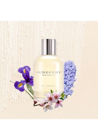 Burberry Weekend Edp 30 Ml Kadın Parfümü Çiçeksi