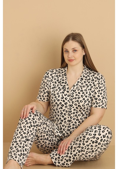 Wordex Mirano 2850 Desenli Milan Kumaş Kısa Kollu Düğmeli Büyük Beden Kadın Pijama Takımı Leopar