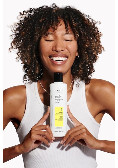 Nioxin System 1 Şampuan - İşlem Görmemiş Hafif İnce Saçlar İçin Kalınlaştırıcı Bakım 300ml Tüm Saçlar