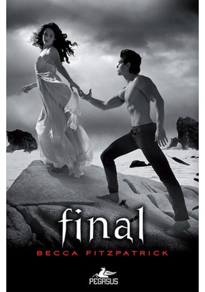 Hush Hush Serisi 4 - Final Ciltli