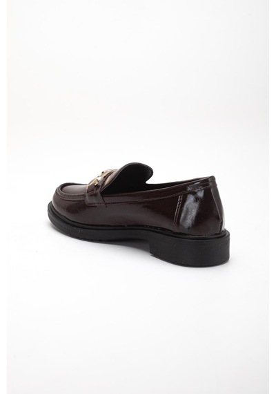 Dilimler Ayakkabı Kahverengi Kadın Loafer Günlük Ayakkabı Kırışık Rugan Tokalı-4339 Kahverengi Dilimler Ayakkabı Kahverengi Kadın Loafer Günlük Ayakkabı Kırışık Rugan Tokalı-4339 Kahverengi