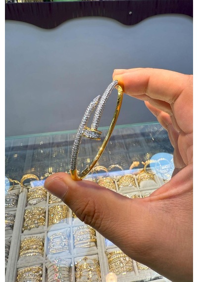 Zirkon Taşlı İki 14 K İki Renkli Gold Beyaz Kelepçe