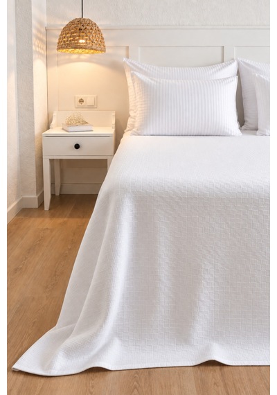 Oslo Serisi Tek Kişilik Otel Pikesi 160 230cm Beyaz