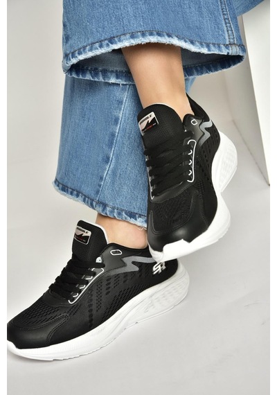 Fox Shoes Y702500804 Siyah Kumaş Kalın Tabanlı Spor Ayakkabı Sneakers Siyah