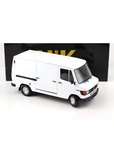 1/18 Mercedes 207/208d Panelvan Transporter Beyaz Renk