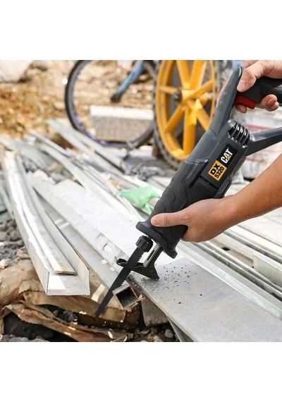 Cat Dx5320 850watt Profesyonel Tilki Kuyruğu Testere