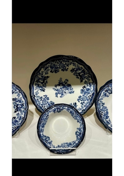 Tabak Evi Porselen Kadife Yemek Takımı Lacivert 6 Kişilik 24 Parça Çok Renkli