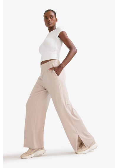 DeFactoFit Wide Leg Cepli Geniş Paça Yırtmaçlı Uzun İnce Sporcu Pantolon E2538AX25SMGR435