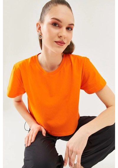 Kadın Rahat %100 Pamuklu Penye Bisiklet Yaka Kısa Kol Basic Crop T-shirt Turuncu