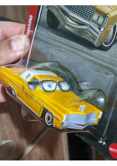 Disney Pixar Cars Mel Dorado Die-cast Araç, 20. Yıl Die-cast Metal Sarı