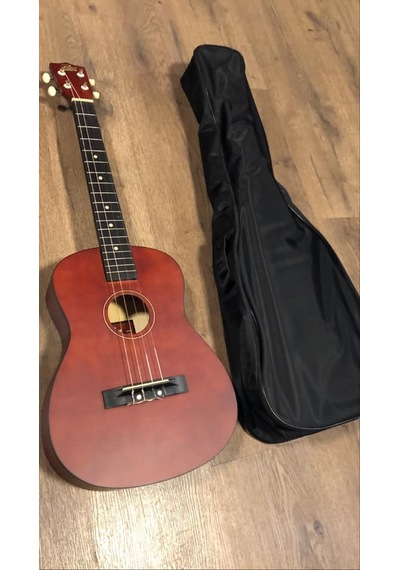 Rogne Baretone Ukulele -Kalın Kılıf-Pena Dahil