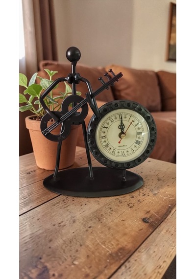 Metal Dekoratif Hediyelik Saat Boyut:19 11cm