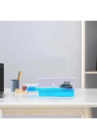 Büro Ev Hediyesi İçin Şişe İçinde Hareketli Batmayan Gemi Figürü