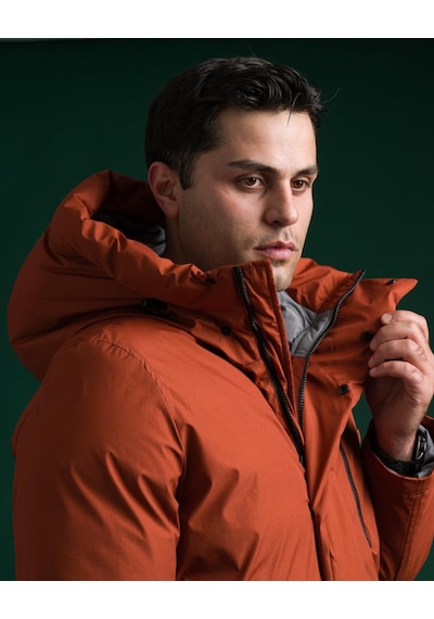 Slimfit Kapşonlu Çıtçıt Ve Fermuar Yan Fermuar Cepli Elyaf Dolgulu Astarlı Erkek Uzun Spor Mont 001