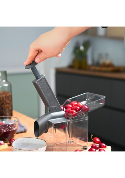 Westmark Kiraz Çekirdeği Çıkarıcı