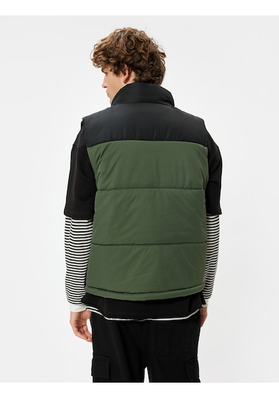 Koton Şişme Yelek Dik Yaka Slim Fit Fermuarlı Renk Bloklu Cep Detaylı Yeşil 5wam20121hw Zeytin Yeşili Koton Şişme Yelek Dik Yaka Slim Fit Fermuarlı Renk Bloklu Cep Detaylı Yeşil 5wam20121hw Zeytin Yeşili