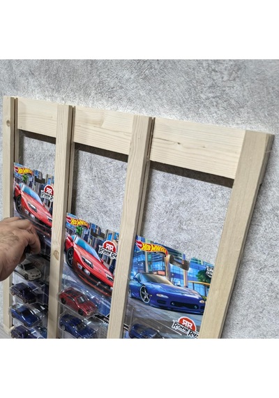 Premium Kart Sergileme Standı, Kartonet Doğal Ahşap Sergileme Vitrini, Oyuncak Araba Rafı Diğer