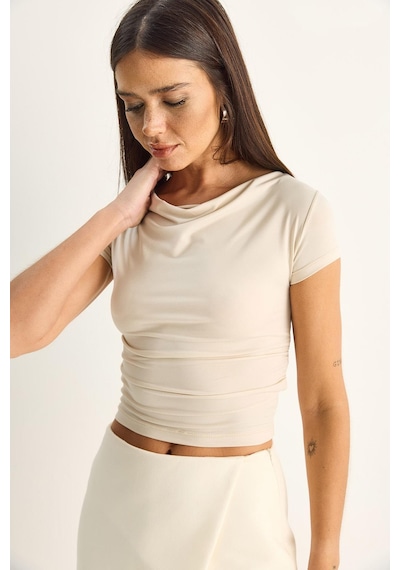 Shade Kadın Degaje Yaka Drapeli Crop Bluz 2343 60286200 - Bej