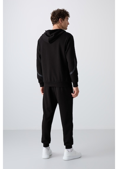 Tommy Life Siyah Pamuklu Kalın Yumuşak Dokulu Comfort Fit Baskılı Erkek Eşofman Takım - 85236 Siyah Tommy Life Siyah Pamuklu Kalın Yumuşak Dokulu Comfort Fit Baskılı Erkek Eşofman Takım - 85236 Siyah