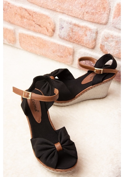 Fox Shoes Siyah Kadın Dolgu Topuklu Ayakkabı F674040405