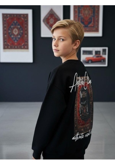 Zekids Erkek Çocuk Sırtı Araba Baskılı Tasarım Sweatshirt-16619 Siyah