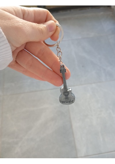 Eskitme Metal Gitar Anahtarlık 10 Cm Açık Gri