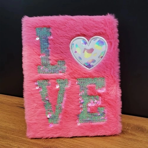 Love Tasarımlı Peluş Kapaklı Defter Hediyelik Çok Renkli