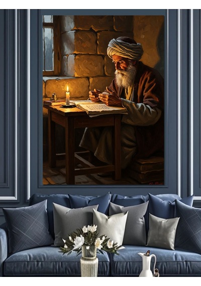 Ahşap Tablo Mum Işığında Yazı Yazan Alim