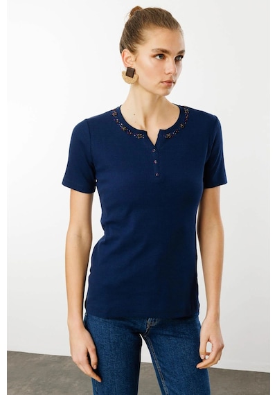 Desen Triko Kadın Açma Yaka Boncuk İşlemeli T-shirt 24754 Lacivert Lacivert