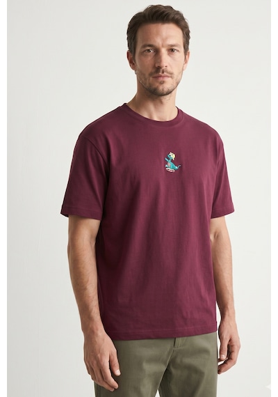Elemge %100 Pamuk Compact Penye Süprem Bordo Timsah Nakışlı Trend Fit Erkek Tok Kumaş T-shirt Rahat Kesim Elemge %100 Pamuk Compact Penye Süprem Bordo Timsah Nakışlı Trend Fit Erkek Tok Kumaş T-shirt Rahat Kesim