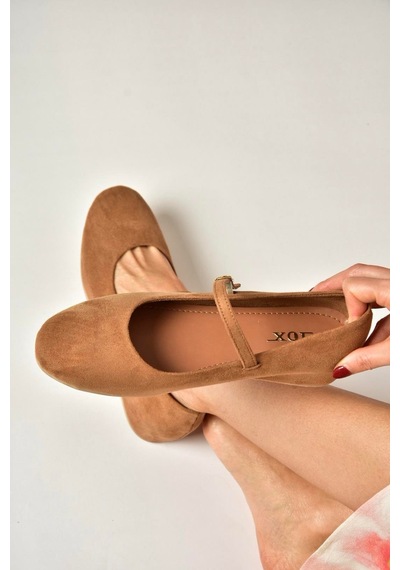 Fox Shoes Y250770702 Taba Süet Alçak Dolgu Tabanlı Kadın Ayakkabı Taba
