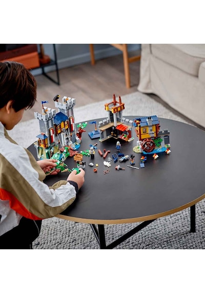 LEGO® Creator 31120 Ortaçağ Kalesi 1426 Parça