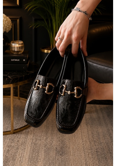Kadın Loafer Makosen Metal Tokalı Rugan Günlük Ayakkabı Sıyah
