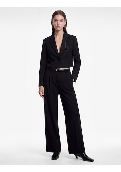 Koton Broşlu Geniş Yaka Uzun Kollu Crop Blazer Ceket Siyah 7wak50049uw