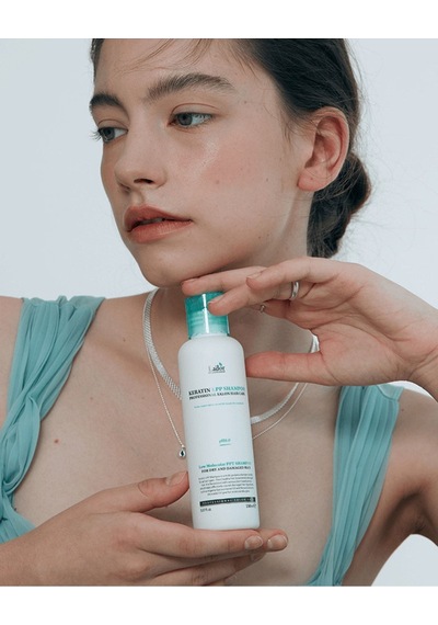 Lador Kuru Ve Hasarlı Saçlar Için Profesyonel Bakım Şampuanı Lpp Keratin Shampoo 150ml