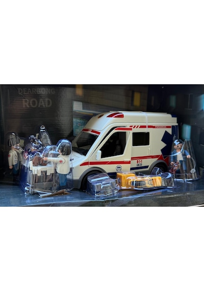 Oyuncak Ambulans Araba 5ın1 Set Metal Açılabilir Kapılar Gerçekçi Tasarım Eğitim Oyunu Beyaz - Kırmızı